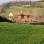 Casale Il Girasole 4*