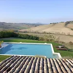 Casale Il Girasole ゲストハウス Barbara