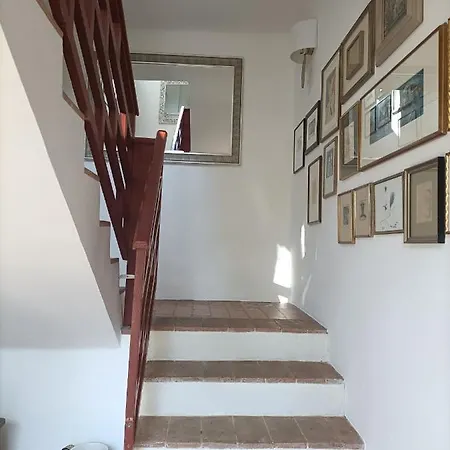 Gasthuis Casale Il Girasole Barbara (Pesaro and Urbino)