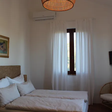 Gasthuis Casale Il Girasole Barbara (Pesaro and Urbino)