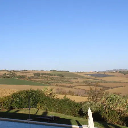 Casale Il Girasole 4*