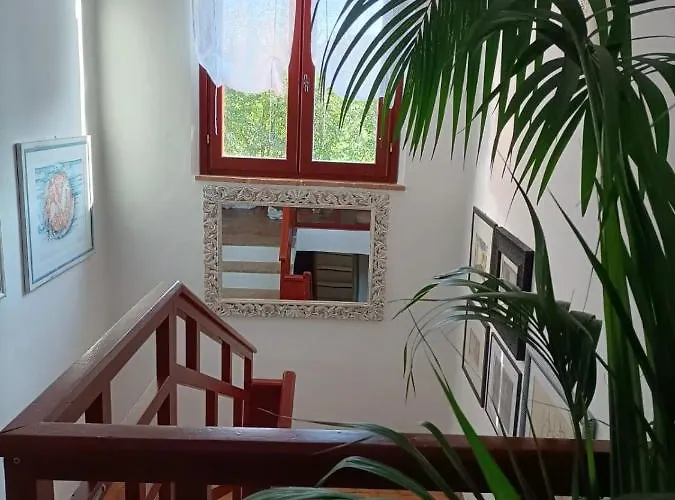 Casale Il Girasole 4* Barbara (Pesaro and Urbino)