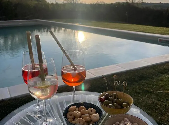 Casale Il Girasole Affittacamere 4*